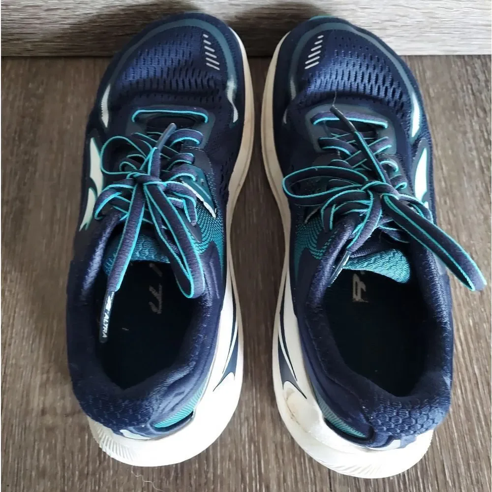 Altra Paradigm 6 Running Shoe Size 7
